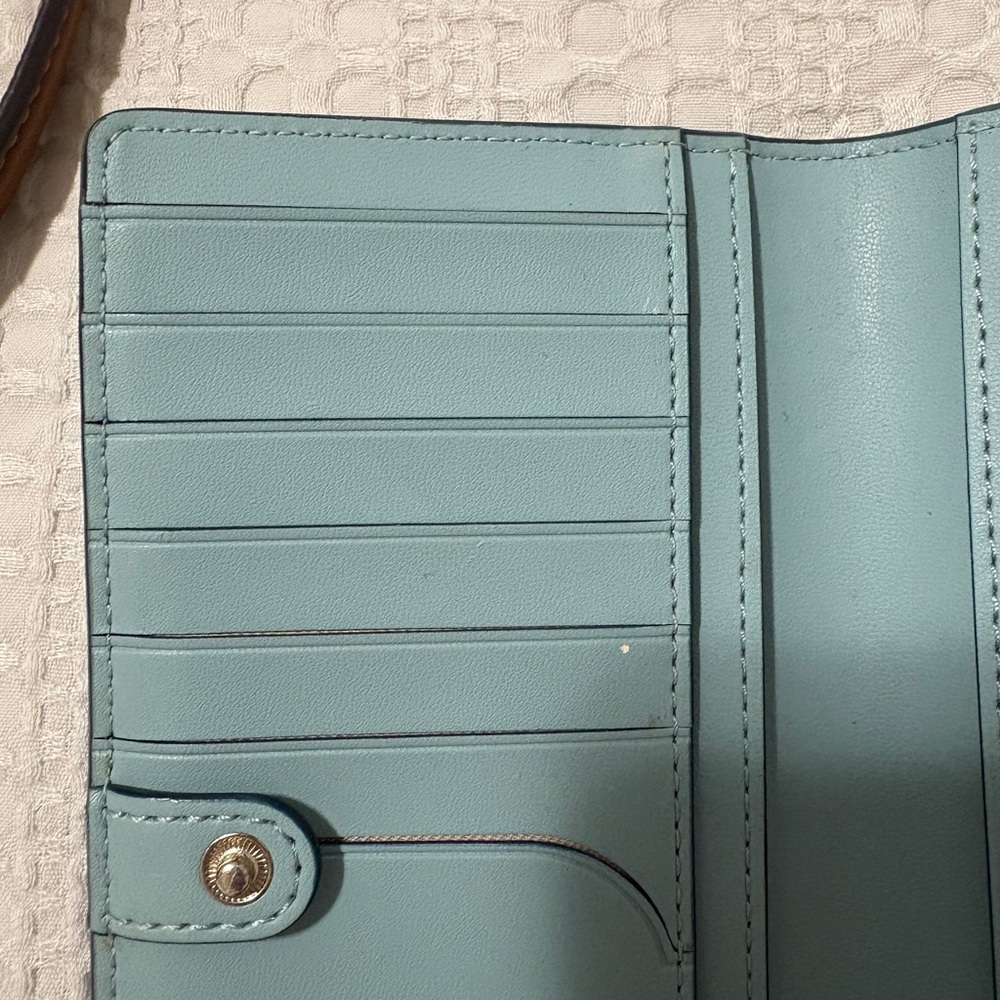 Kate Spade Wallet - Picture 8 of 8